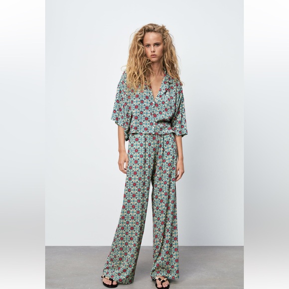 Zara printed set - Picture 2 of 2